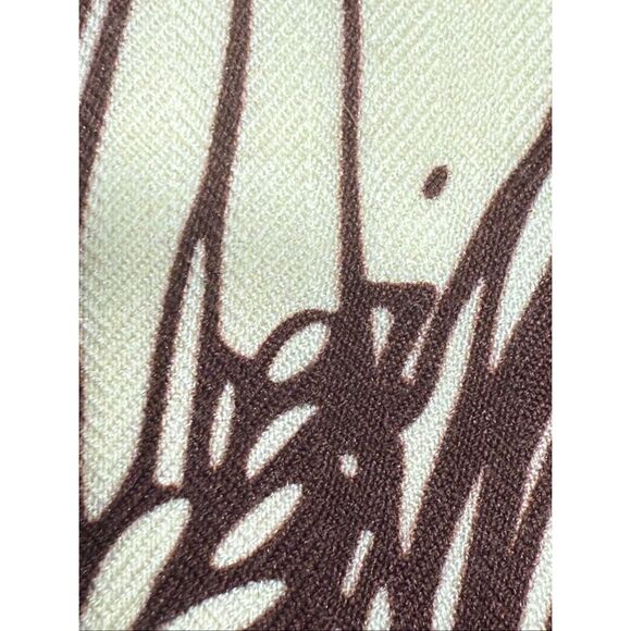 Loro Piana Turati Herringbone Cashmere Scarf 51”X 51” See Description - Picture 13 of 16